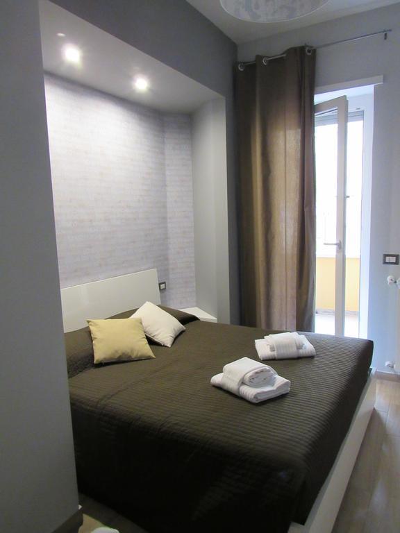 Pianeta Roma 127 Bed & Breakfast Exterior photo
